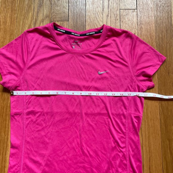 Nike Running, Dri-Fit Workout/Running Top, Women's Size M - Picture 7 of 8